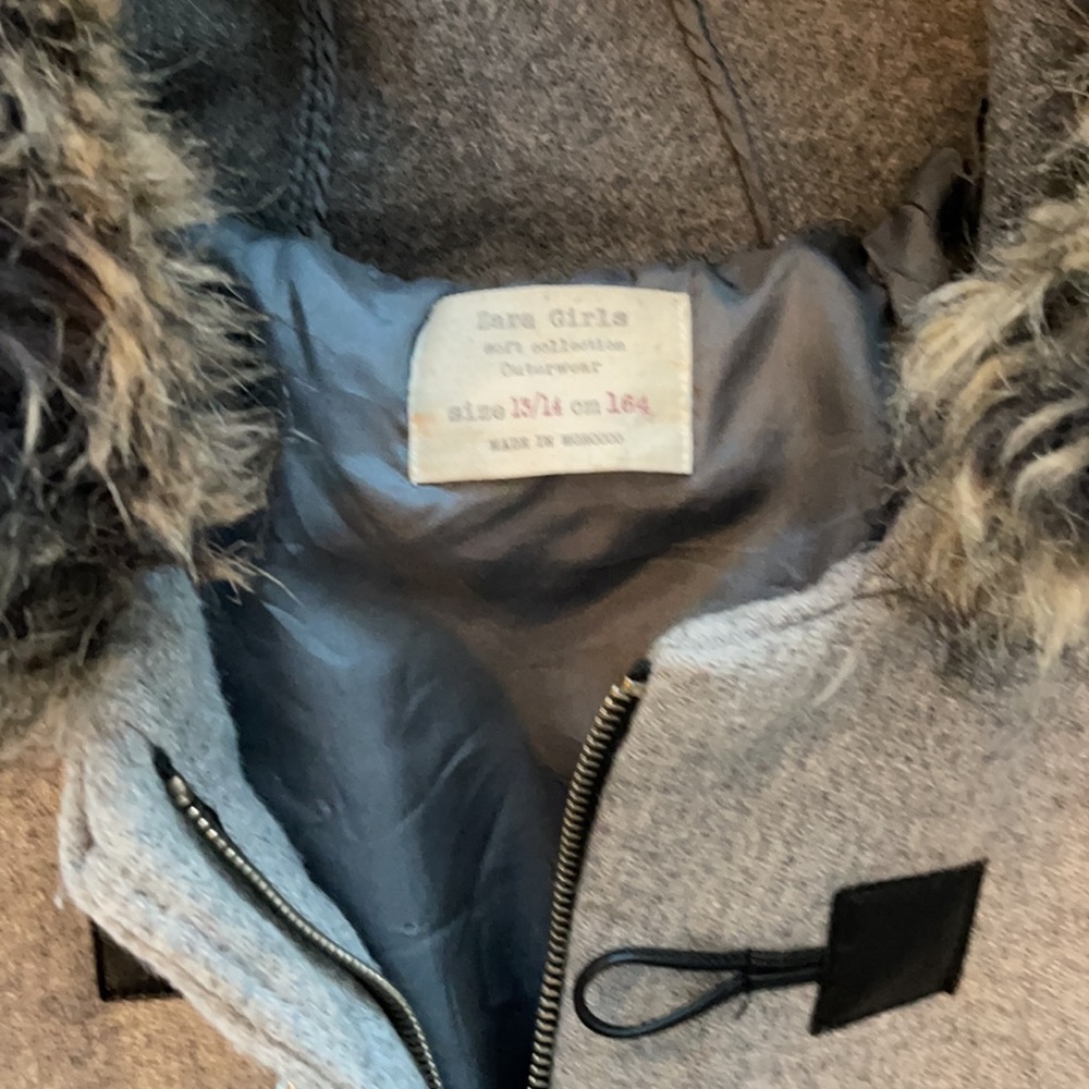 Zara Girls outerwear coat, jacket with fur.